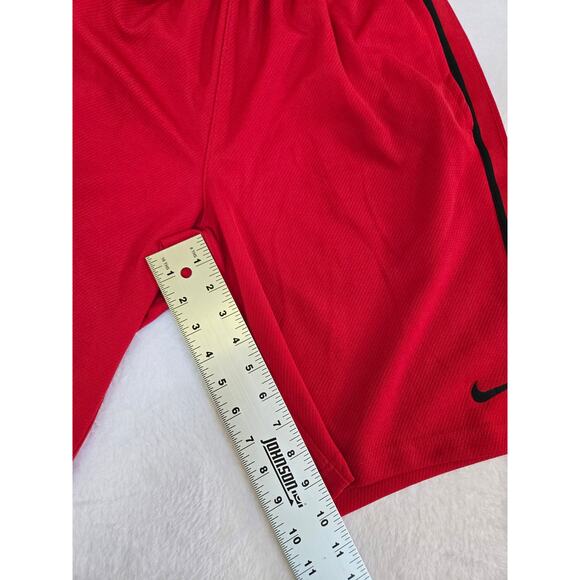 Nike Shorts Adult Mens Medium Red Activewear Pockets Athletic - Picture 5 of 6